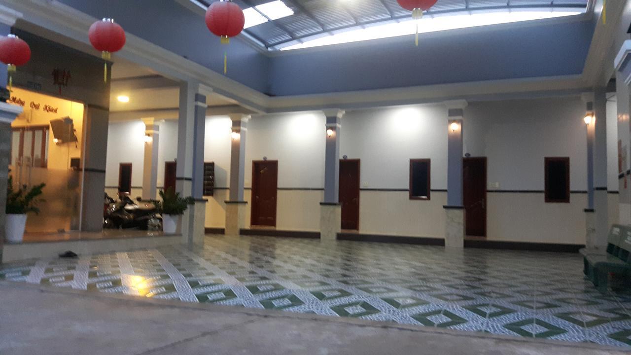 Motel Hoang Gia Long Khanh Exterior photo